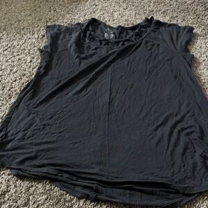 Elegant Gray Women’s Ruffle Sleeve Top